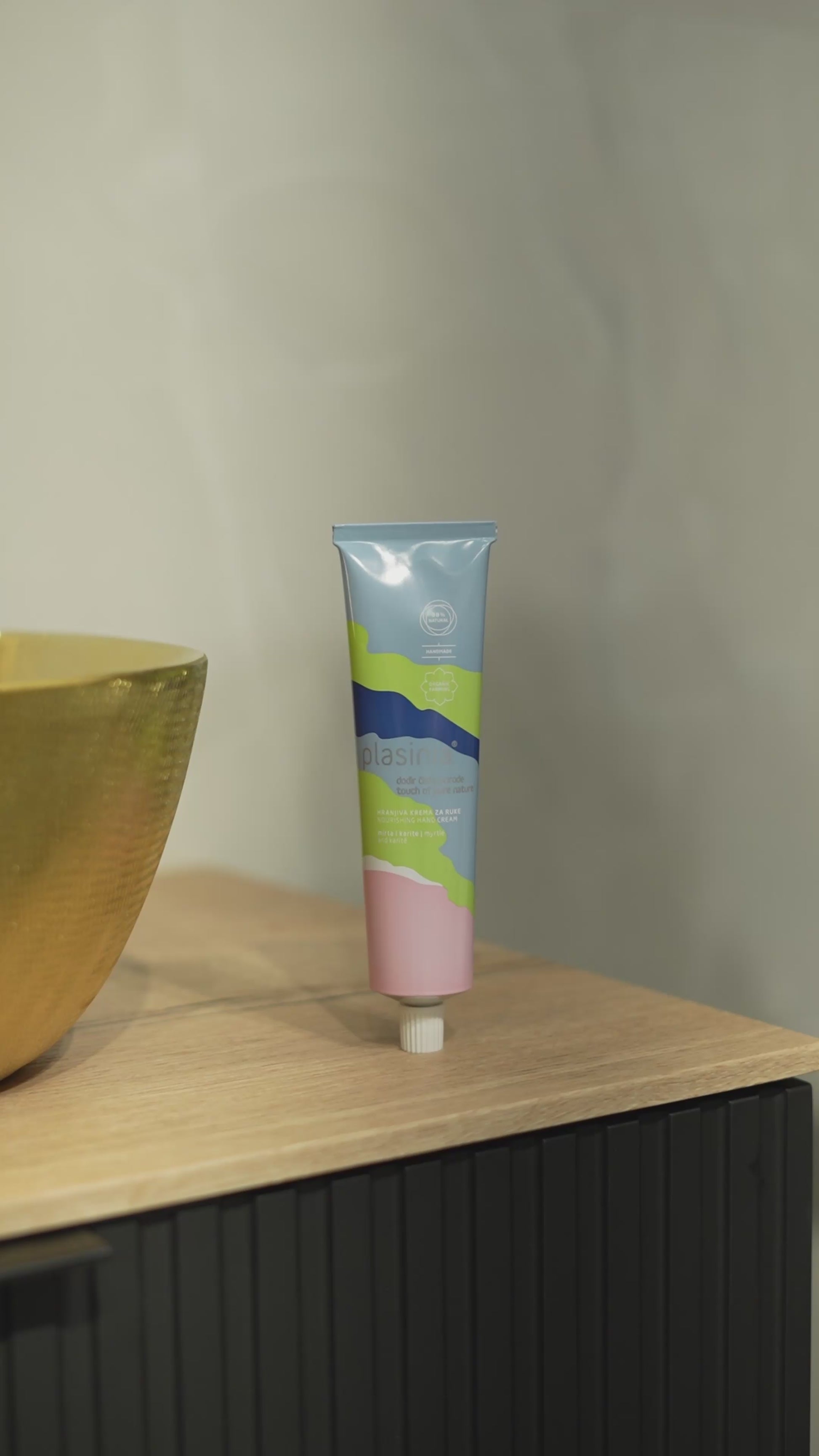 Nourishing Hand Cream Promo Video